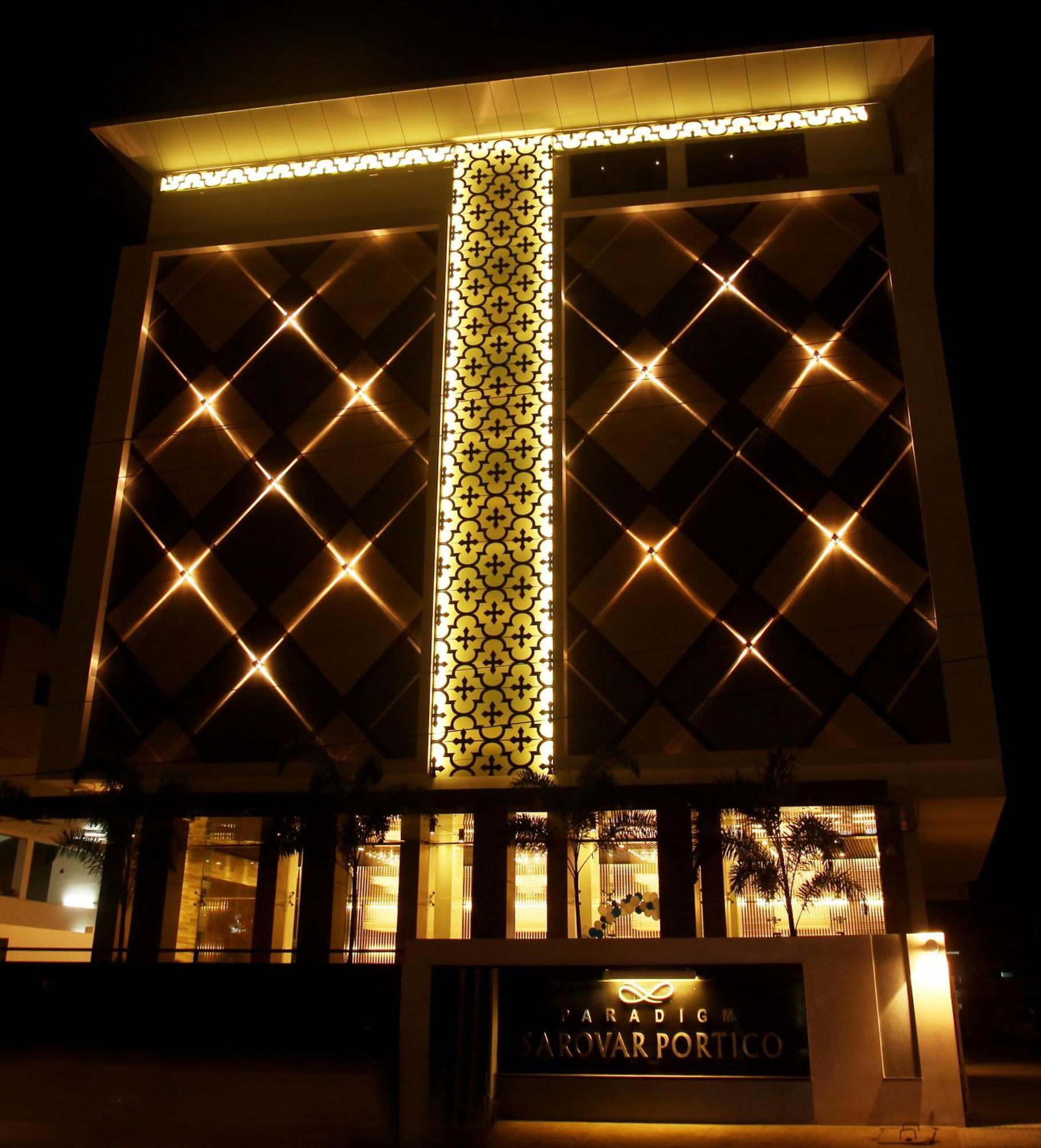 Paradigm Sarovar Portico Kākināda Εξωτερικό φωτογραφία